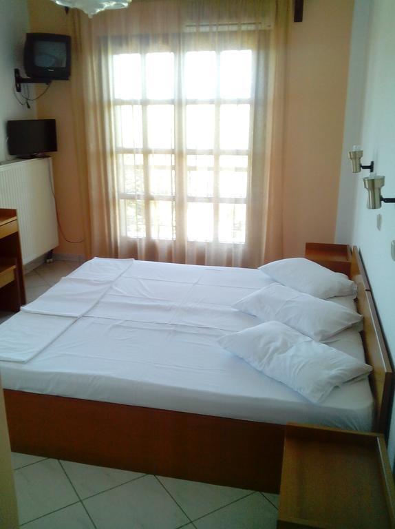 Villa Thomi Skala Rachoni  Bilik gambar